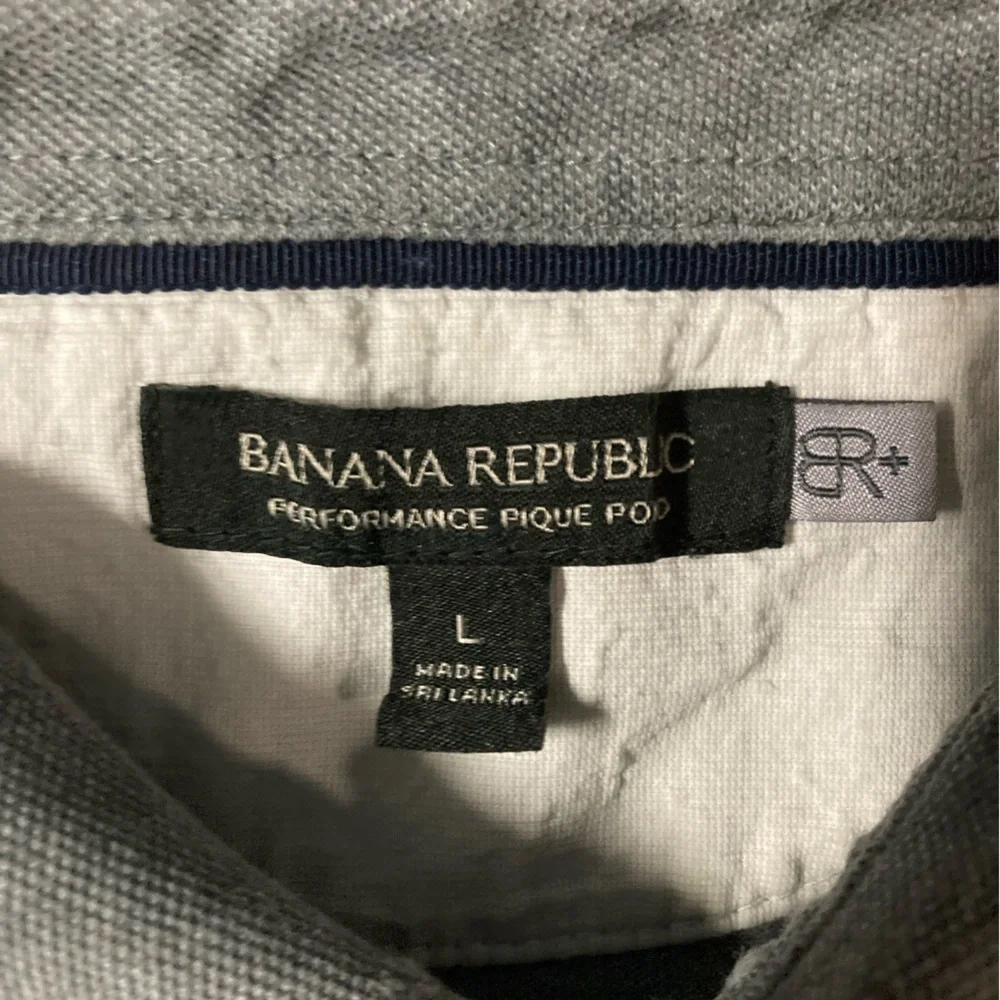 Banana Republic Men’s Large Grey Performance‎ Pique Polo Shirt